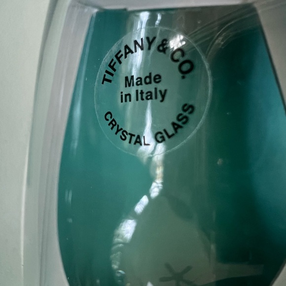 NWB Tiffany red wine glasses - set of 2 - Picture 4 of 9